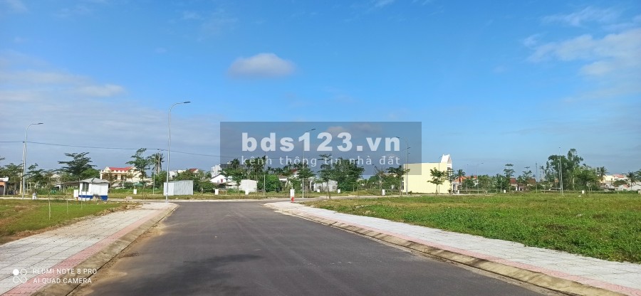 Cần Bán Lô Đất DT 122m2, Đường Nhựa 13,5m Chính chủ tại TP Quảng Ngãi