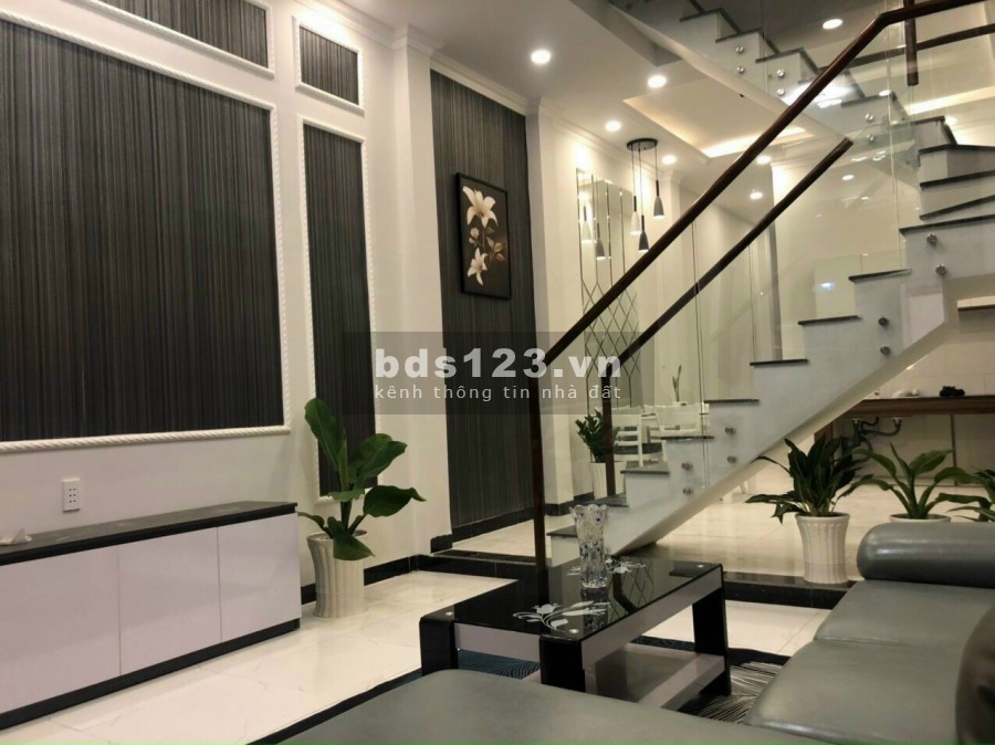 Cuối năm khách gửi bán nhanh nhanh trước Tết