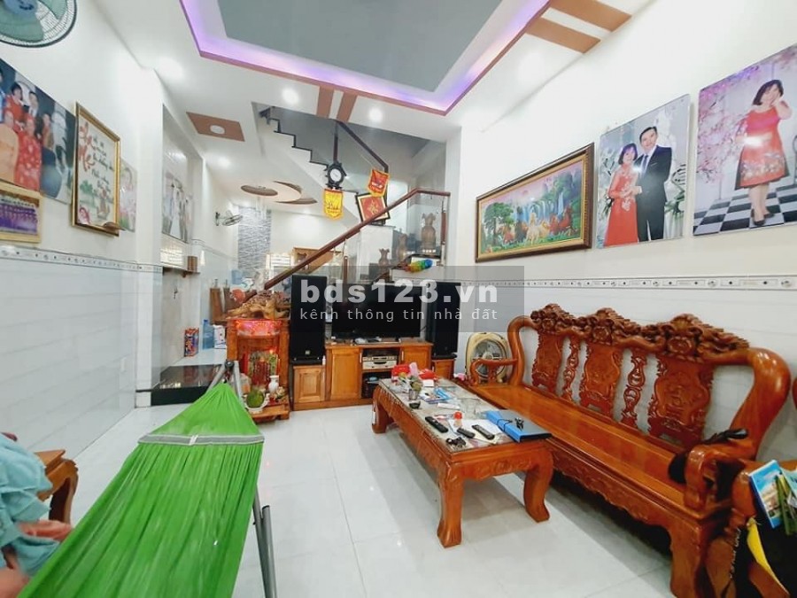 Bán nhà 1 trệt 1 lầu Phan Văn Trị Gò Vấp giá chỉ 3.6 tỷ. HXH, DT(5x10).