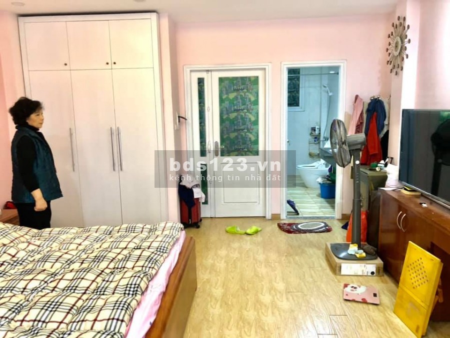 Hoàng Hoa Thám- Cực Đẹp – 10M ô tô tránh ,mặt tiền 5m 50Mx5T. 5.35 tỷ