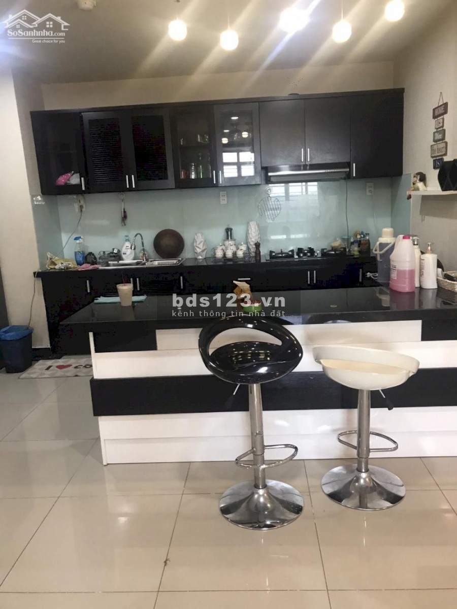 Bán căn hộ chung cư Giai Việt Q.8 S150 m, 3 phòng ngủ, sổ hồng