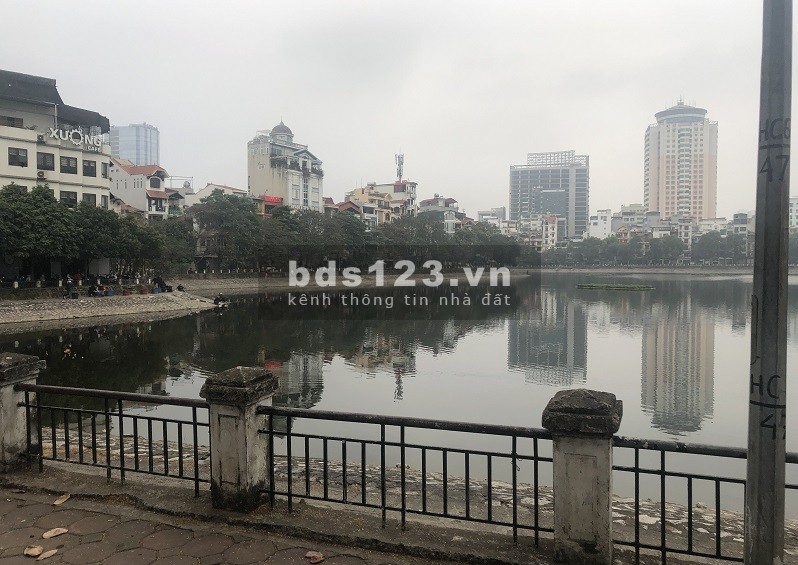 Bán nhà Mặt Hồ Xã Đàn – phố Hồ Đắc Di 60m2, MT 4M, trung tâm Đống Đa