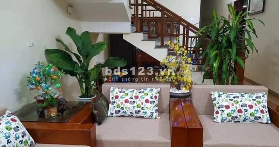 Nhà mới Đẹp Tân Mai – 40m2, 5 tầng, 3 Phòng ngủ, Ôtô cửa, chưa đến 3 tỷ