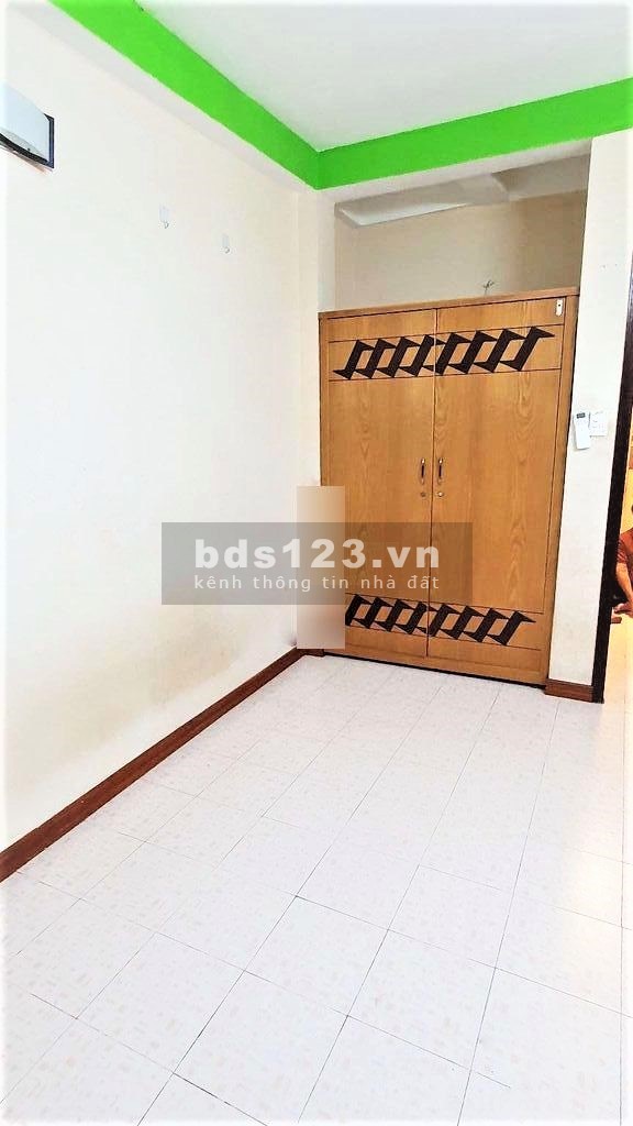 Cho thuê nhà 4tầng 3x10, 3PN hẻm 3m Nguyễn Trãi, P2 Q5_10tr