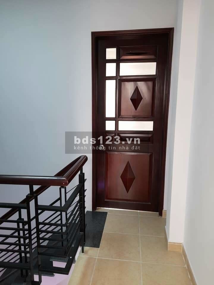 Bán nhà HXH Nguyễn Tri Phương, P 9,Quận 10, DT 36 m, 3 tầng. Giá TL 6 tỷ.