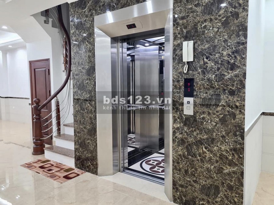 BUILDING VĂN PHÒNG 7 TẦNG THANG MÁY ĐẸP LONG LANH KHU VIP TRUNG YÊN QUẬN CẦU GIẤY OTO TRÁNH NHAU 75M2 MT 4.6M
