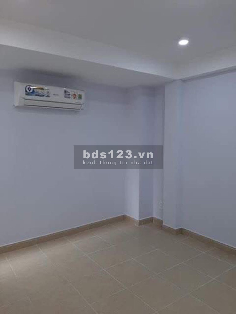 Bán nhà HXH Nguyễn Tri Phương, P 9,Quận 10, DT 36 m, 3 tầng. Giá TL 6 tỷ.