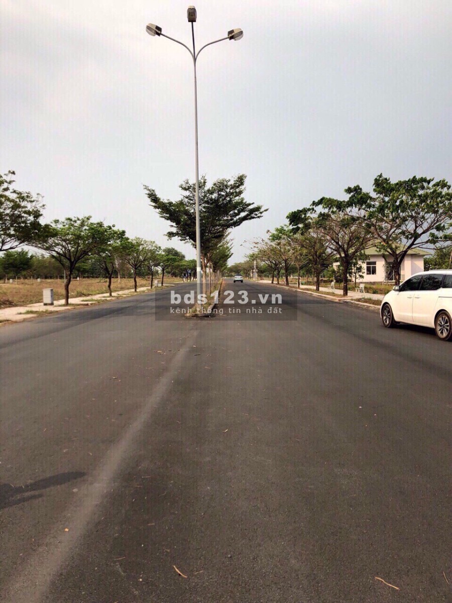 Bán lô đất 100m2 chỉ 1.5tỷ MT Phan Văn Đáng, Nhơn Trạch, LK chợ Phú Hữu, SHR, Thổ Cư 100%, 0938274090