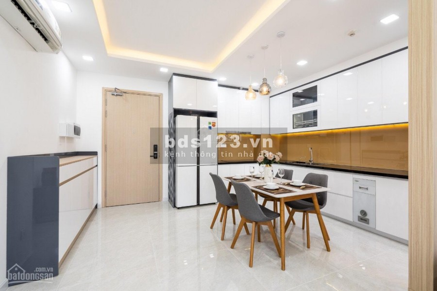 Cần cho thuê căn hộ Palm Heights dt 80m2, 2 PN, kiến trúc, nội thất nhập Châu Âu, tầng cao, giá 11.5 triệu/tháng