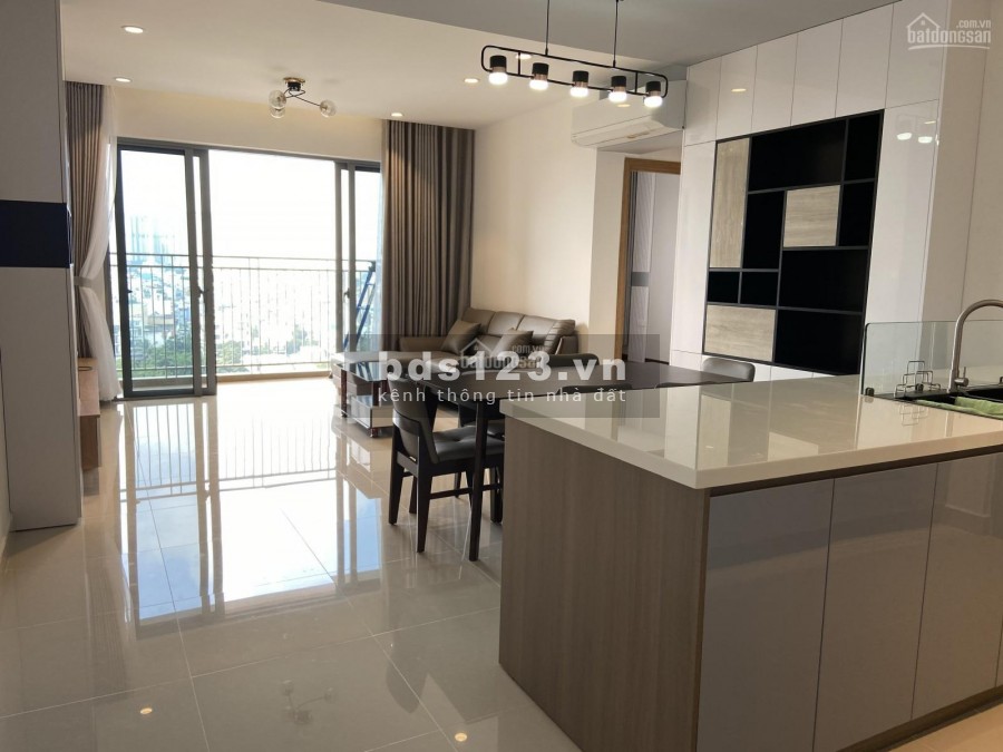 Khu đô thị Palm City cần cho thuê căn hộ kiến trúc phương Tây, dtsd 84m2, 2 PN, giá 10 triệu/tháng, lh 0963496107