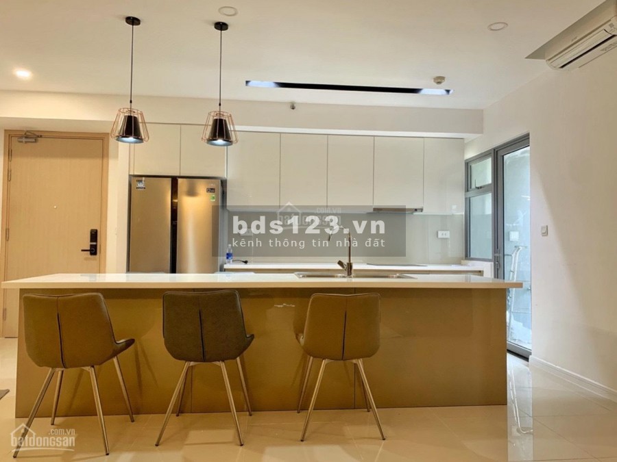 Trống căn hộ 3 PN, cần cho thuê nhanh rộng 121m2, thiết kế thông minh cc Palm Heights, giá 20 triệu/tháng, LHCC