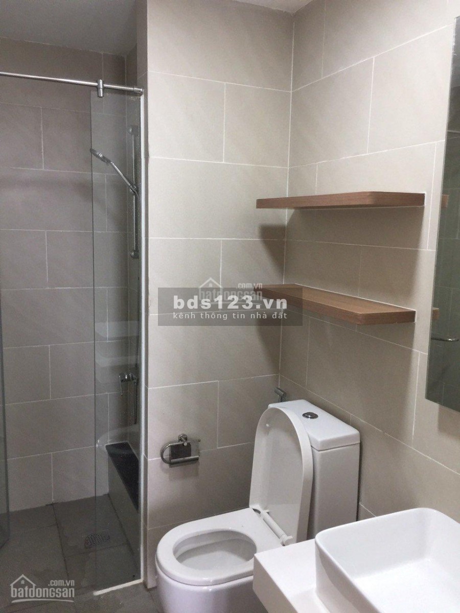 Chính chủ có căn hộ 105m2, 3 PN cần cho thuê tại cc Palm Heights, giá 13 triệu/tháng, có sẵn đồ dùng