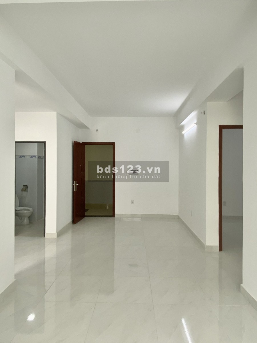 Bán căn hộ 63m2 2PN_Giá 1 tỷ 22 bao 5%_Gần Amata
