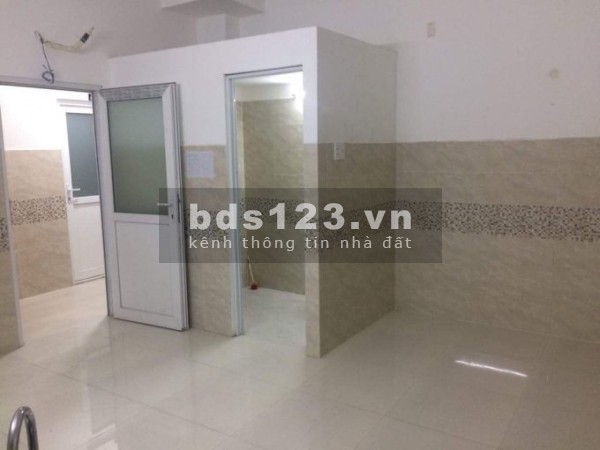 Bán nhà MT Phan Văn Trị 4x25m 5 tấm giá 17,4 tỷ đang có HĐT khoán 45tr/tháng