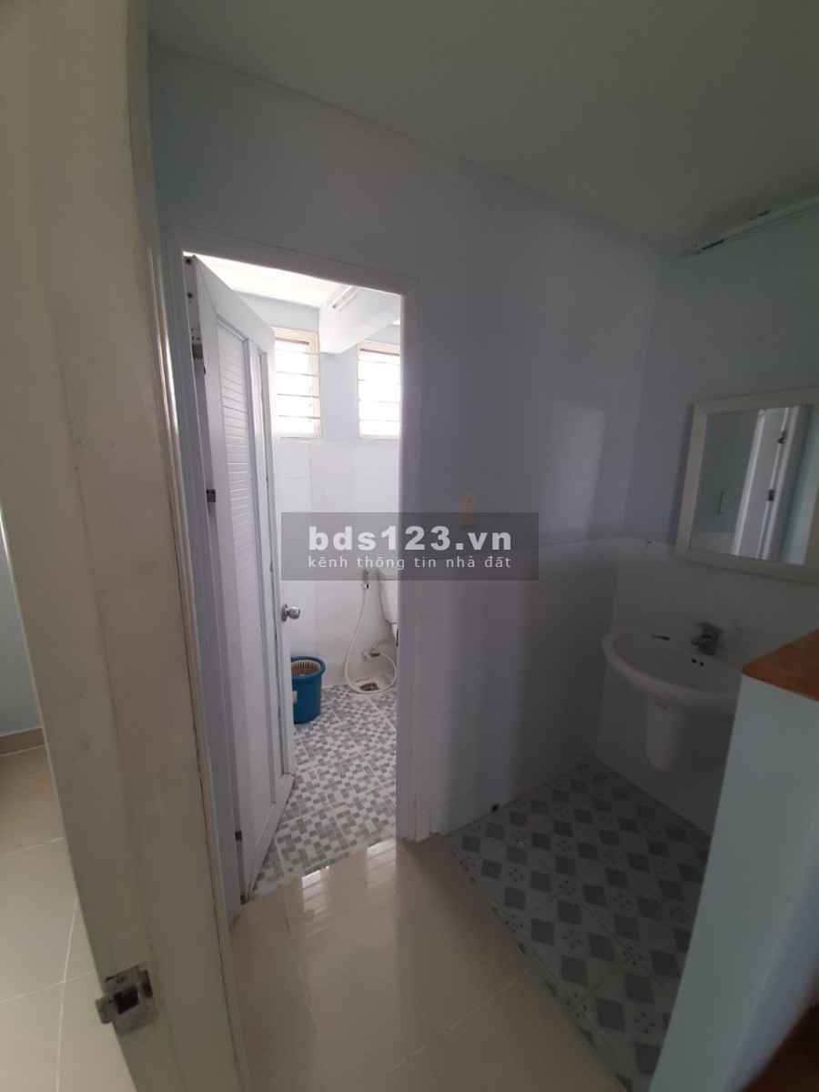 Nhà phố vườn mặt tiền kinh doanh 75m 2.9 tỷ