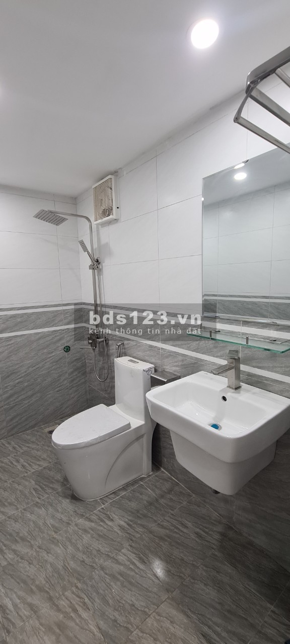 Tôi là chính chủ bán căn hộ chung cư thông tầng giá 998 triệu