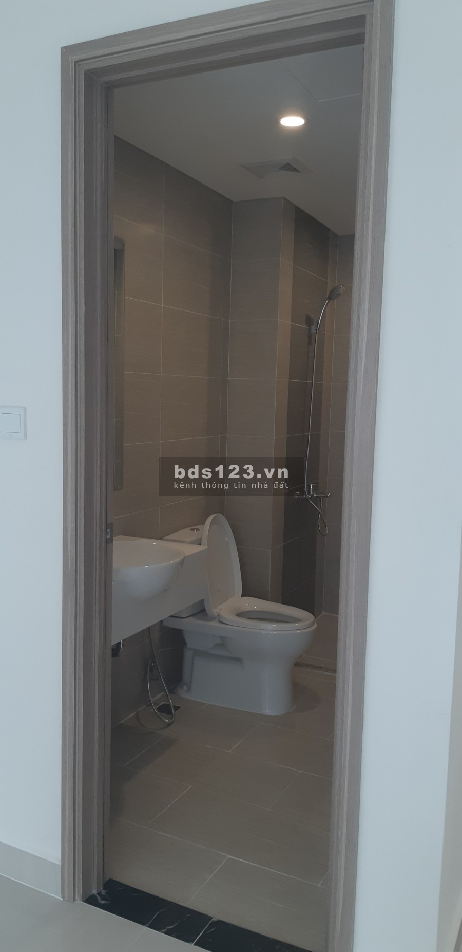 Chính chủ cho thuê căn 2PN+ 2wc 68m2 Vinhome Quận 9