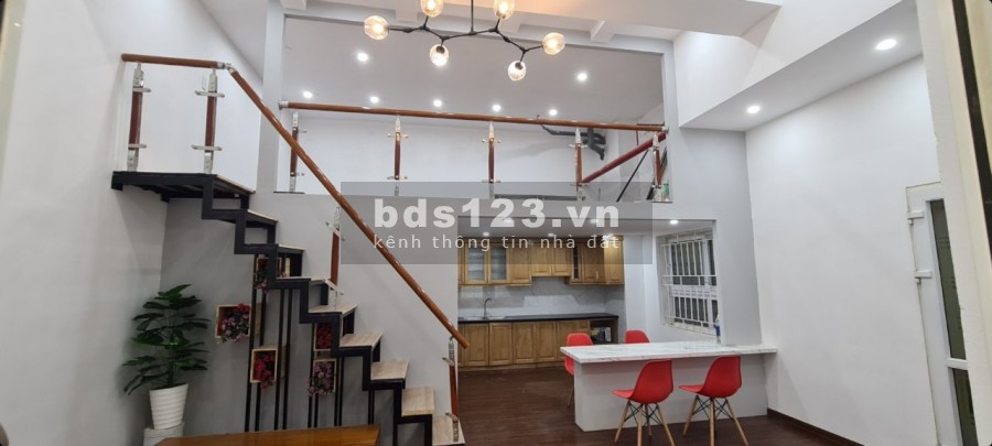 Tôi là chính chủ bán căn hộ chung cư thông tầng giá 998 triệu