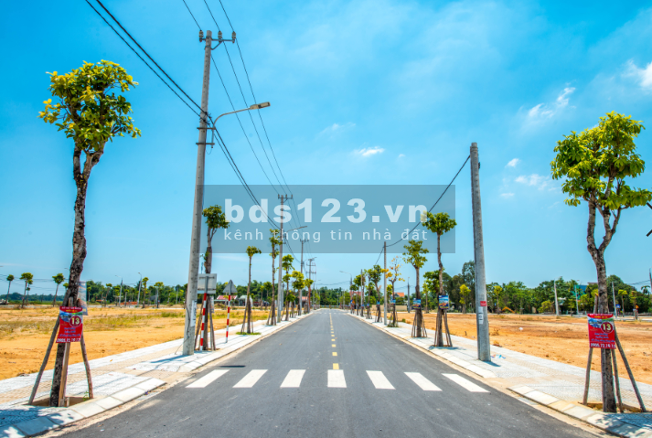 Bán đất ngay phố chợ đêm Điện Thắng 0905983016