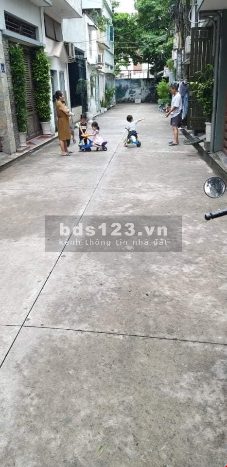 Chủ nhà thiện chí bán nhanh căn nhà đường Trung Lang, DT 144m2, nhà cấp 4, MT 5.5m, dài 24m, giá rẻ