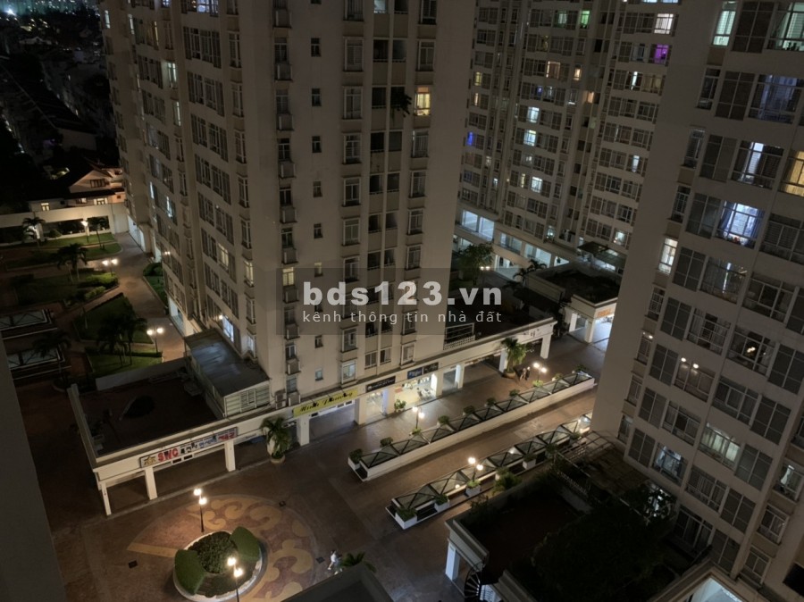 Gần tết cần tiền bán gấp căn hộ sky 3 giá 2,3 tỷ diện tích 71m2