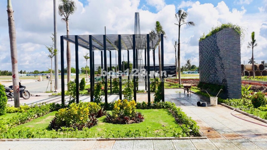 ĐẤT NỀN BẾN LỨC, KĐT LONG CANG RIVERPARK. SHR. 390TR