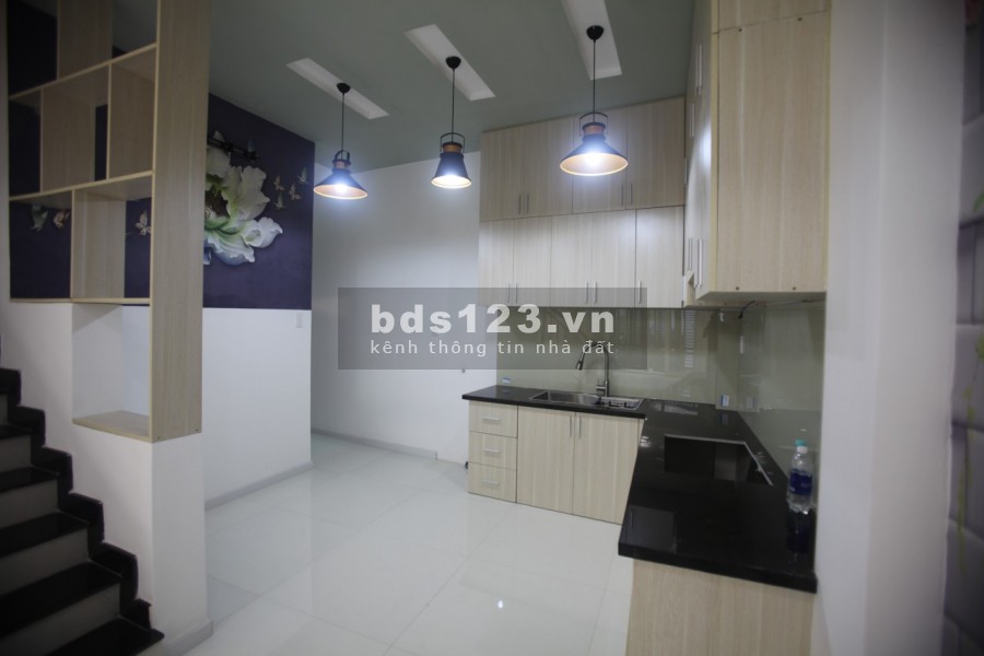 Bán nhà MT Phan Văn Trị 4x25m 5 tấm giá 17,4 tỷ đang có HĐT khoán 45tr/tháng