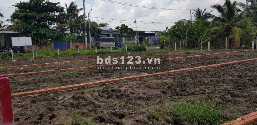 Kẹt tiền bán lô đất ở An Phú Tây - Bình Chánh