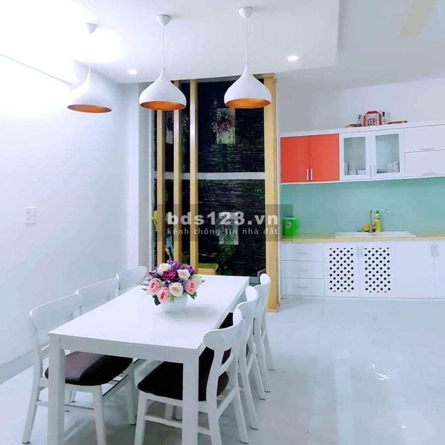 Bán nhà đường Phan Chu Trinh hẻm thông sang Á Châu hướng Đông nam