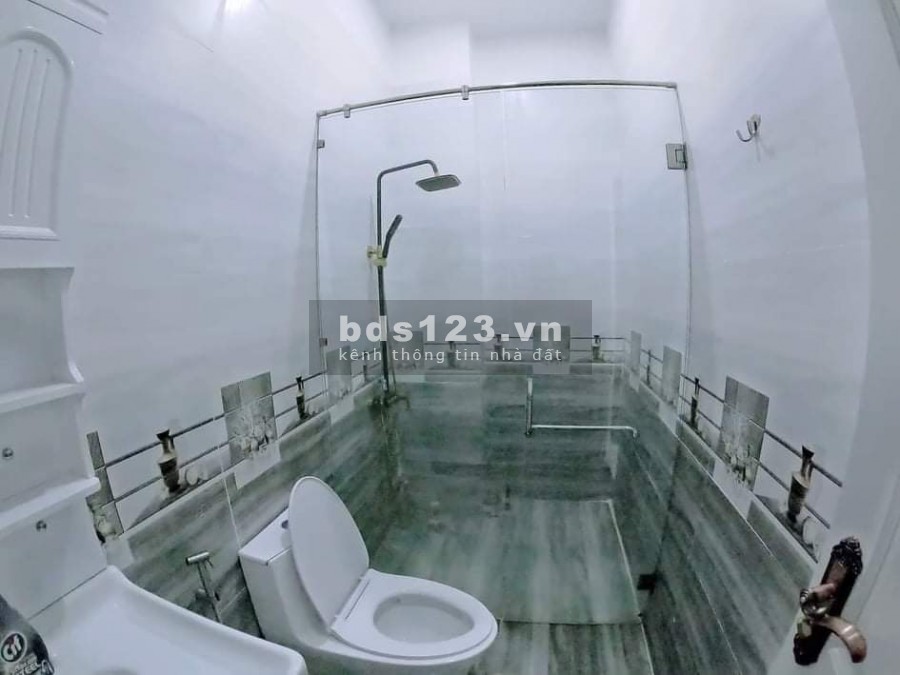 Bán nhà đường Phan Chu Trinh hẻm thông sang Á Châu hướng Đông nam