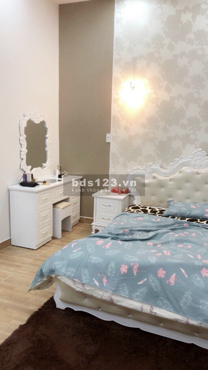 Bán nhà đẹp 3 tầng mặt tiền Lê Văn Thịnh, Liên Chiểu, Đà Nẵng