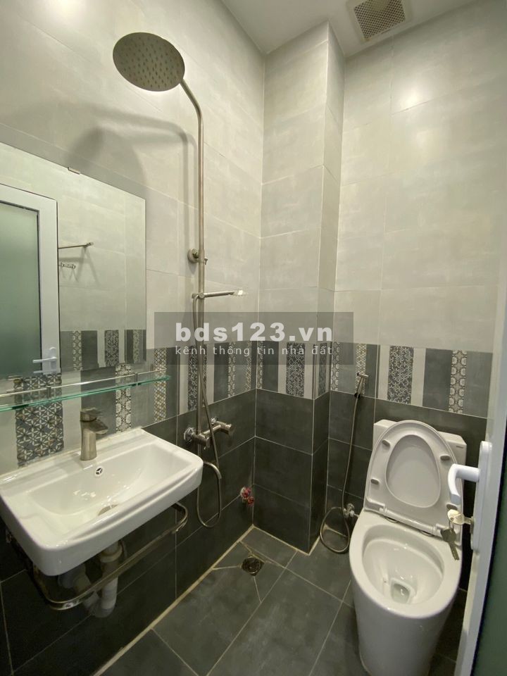 Sổ hồng riêng đường Cây Cám, Quận Bình Tân 30m2 2PN giá 1,58 tỷ