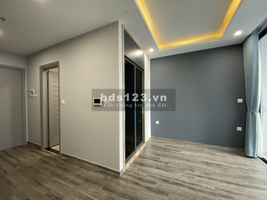 Chủ nhà gửi bán căn 2 ngủ, 55m giá 2.3 tỷ tại Green Bay Mễ Trì
