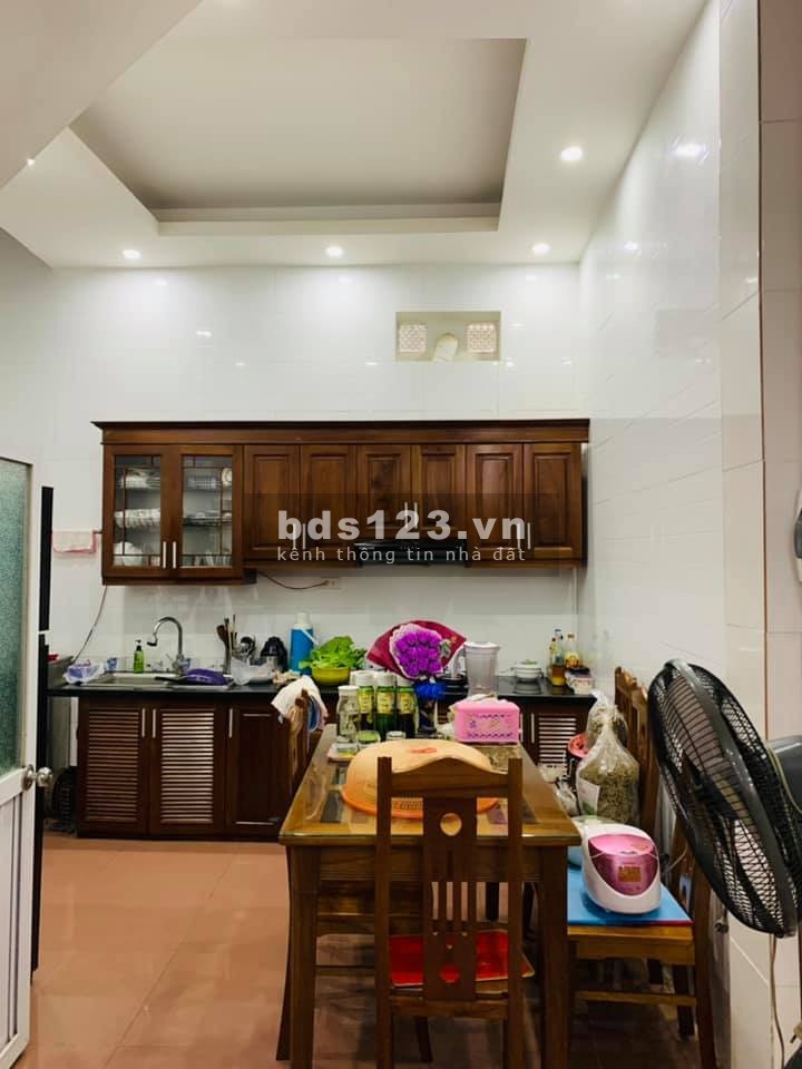 Bán nhà Phan Kê Bính – Ba Đình. Phân Lô. Kinh Doanh Ngay phố Nhà siêu víp. 41m2 giá 5.5 tỷ.