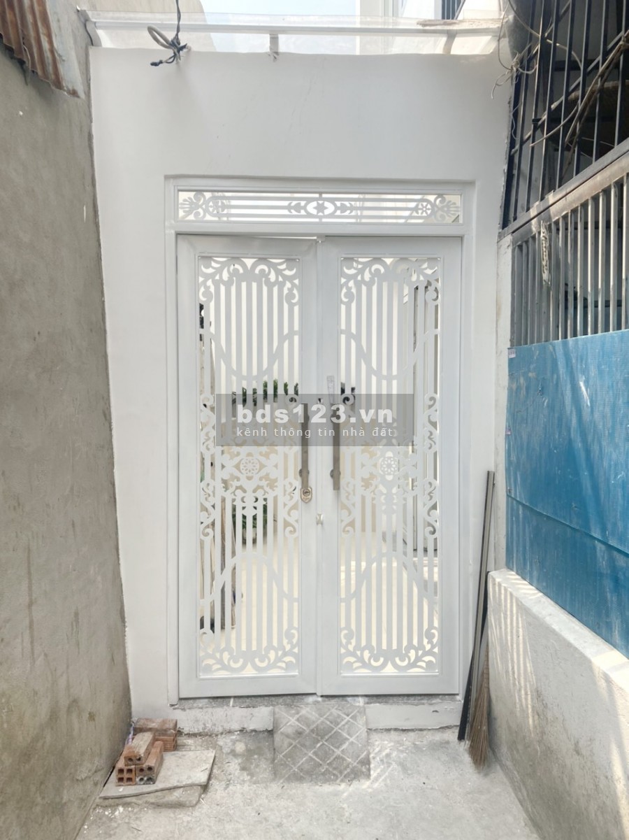 Nhà mới, đẹp (1lầu/2pn) hẻm Dương Bá Trạc P1 Q8