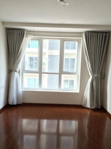 Cho thuê căn hộ cao cấp Hà Nội Centerpoint 83m2 3PN-2WC đồ cơ bản,13Tr/Tháng