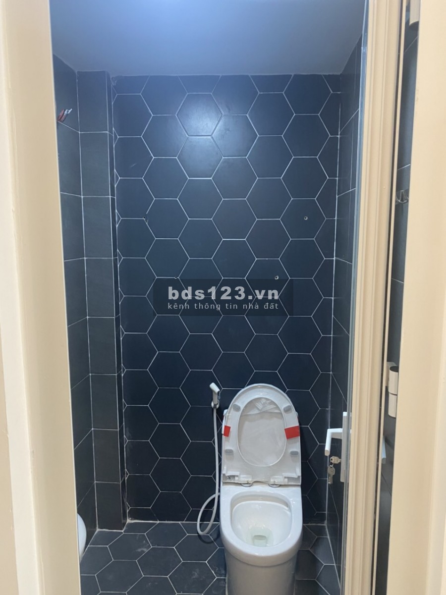 Nhà mới, đẹp (1lầu/2pn) hẻm Dương Bá Trạc P1 Q8