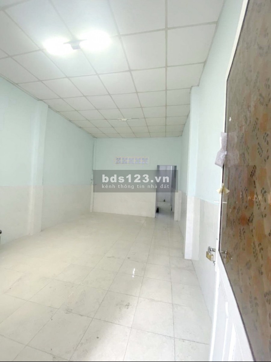 Nhà trệt (4*11m) khu dân trí cao, hẻm 50 đường Hoà Bình P5 Q11