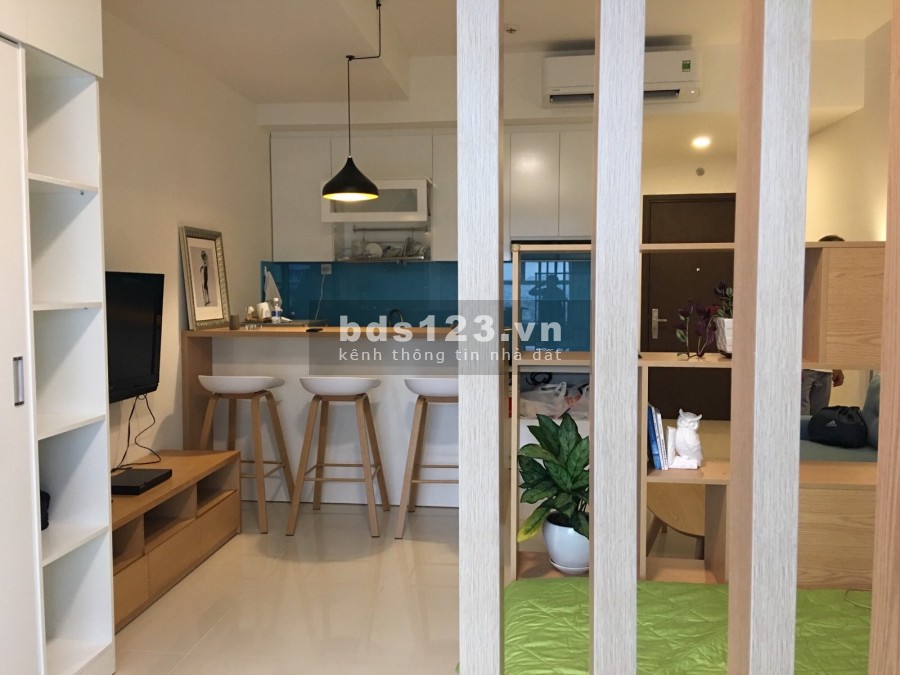 Bán căn hộ Officetel Sunrise City View, Quận 7, HCM 38m2 giá 2 tỷ