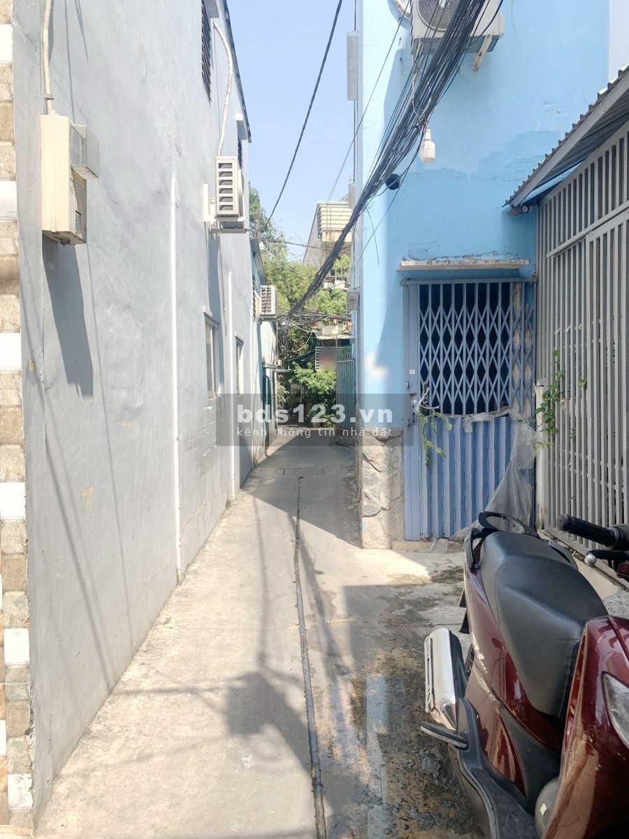 Nhà trệt (4*11m) khu dân trí cao, hẻm 50 đường Hoà Bình P5 Q11