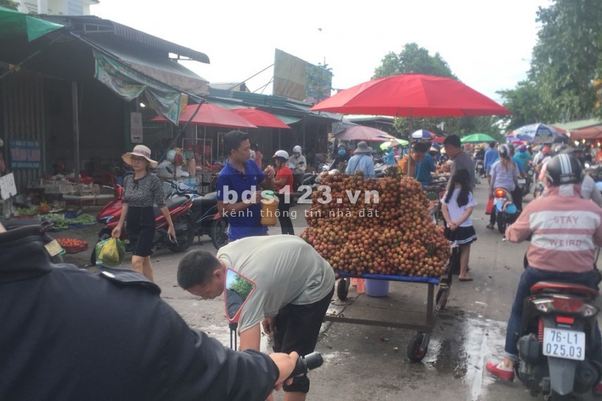 VỢ CHỒNG TÔI CHUẨN BỊ VỀ QUÊ SỐNG NÊN NHƯỢNG LẠI LÔ ĐẤT NGAY KCN LỚN BÌNH DƯƠNG