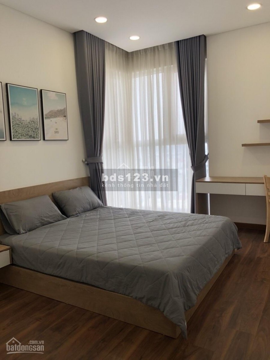 Mình có căn hộ rộng 49m2, 2 PN, tầng cao cc Imperial Place Quận Bình Tân, giá 5.5 triệu/tháng