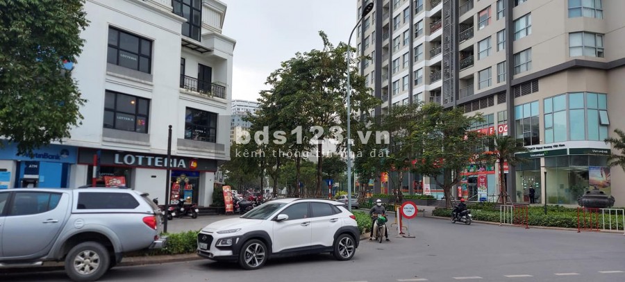 Bán nhà Phố Hàm Nghi, ô tô, thang máy, 50m2 x 7T, 9.1 tỷ.