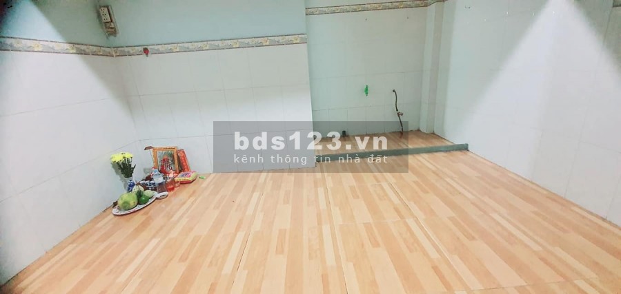 Bán nhà Thành Thái Phường 14, Quận 10 hẻm thông 3 tầng giá 3.1 tỷ