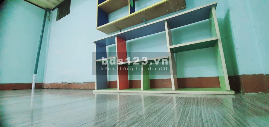 Bán nhà Thành Thái Phường 14, Quận 10 hẻm thông 3 tầng giá 3.1 tỷ