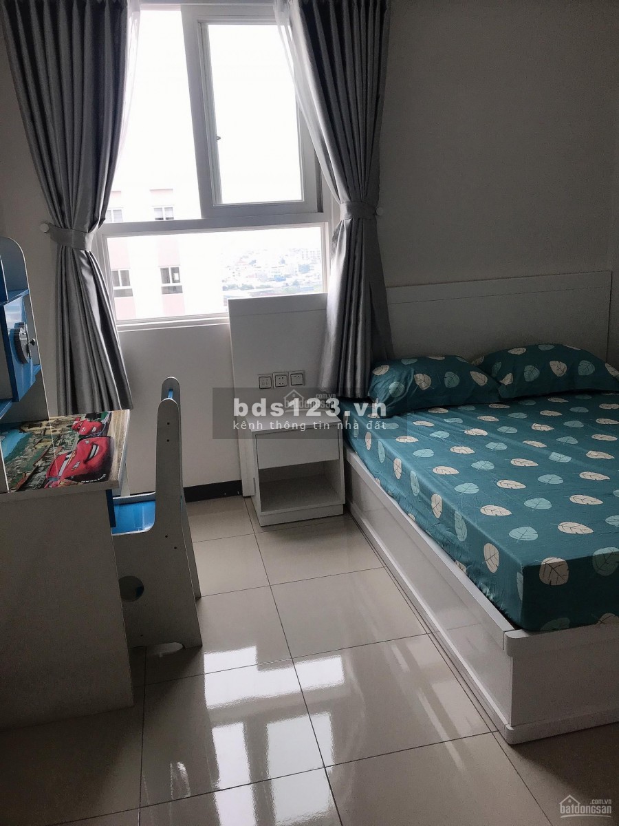 Trống căn hộ rộng 75m2, 2 PN cần cho thuê giá 9 triệu/tháng, dtsd 75m2, 2 PN, kiến trúc phương Tây
