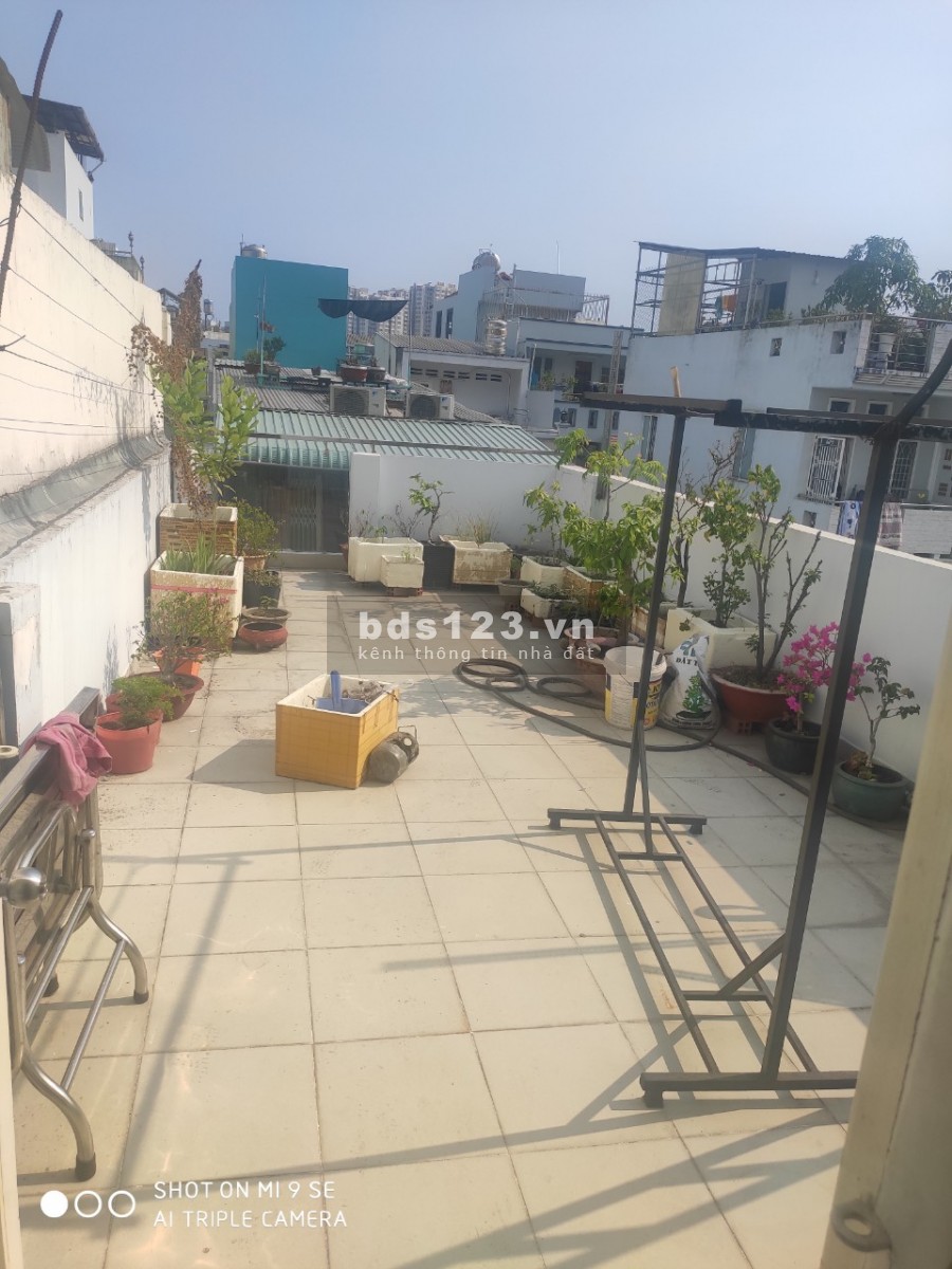 Nhà mới vào ở luôn đường Bà Ký, F.9, Q.6 DT 68m2 giá hấp dẫn