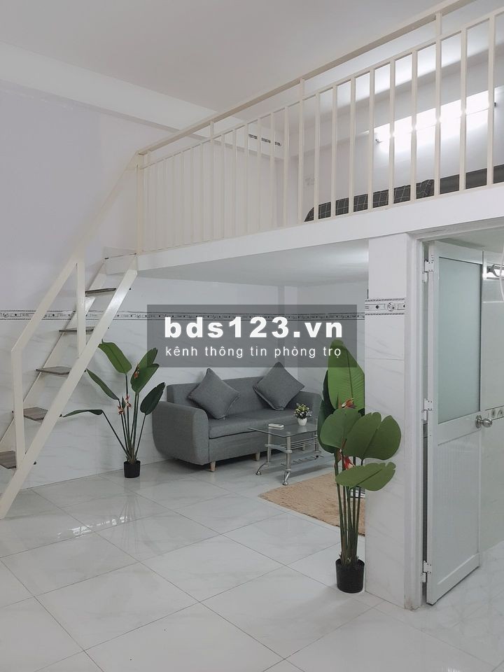 Phòng có gác mới đẹp, thoáng ngay Thống Nhất, GIÁ RẺ TẾT!