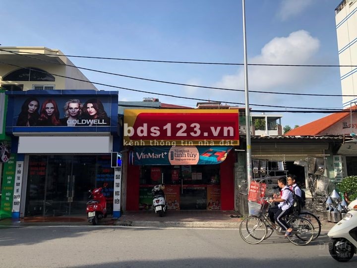 Nguyễn Chí Thanh, Phường 3, dtsd 4 x 17.5 trống suốt toàn bộ