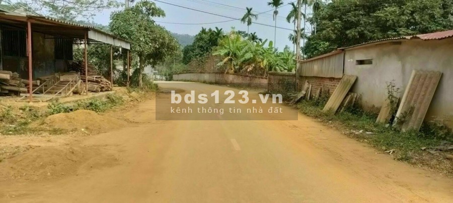 CUỐI NĂM CẦN BÁN GẤP LÔ ĐẤT 630M2 NẰM TRÊN ĐƯỜNG CHÍNH KHU DU LỊCH SUỐI MƠ BA VÌ